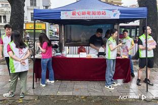 卡卡庆祝结婚4周年：一起走过春夏秋冬，一起经历雨雪风霜